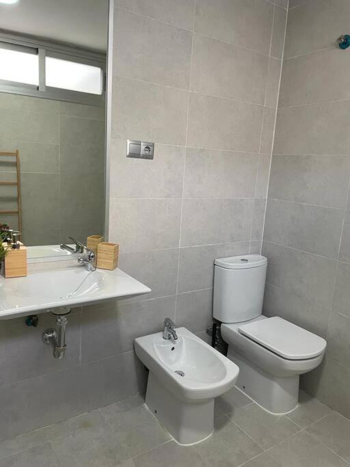 Bonito Apartamento Cerca Del Centro - Trinidad Malaga Ngoại thất bức ảnh